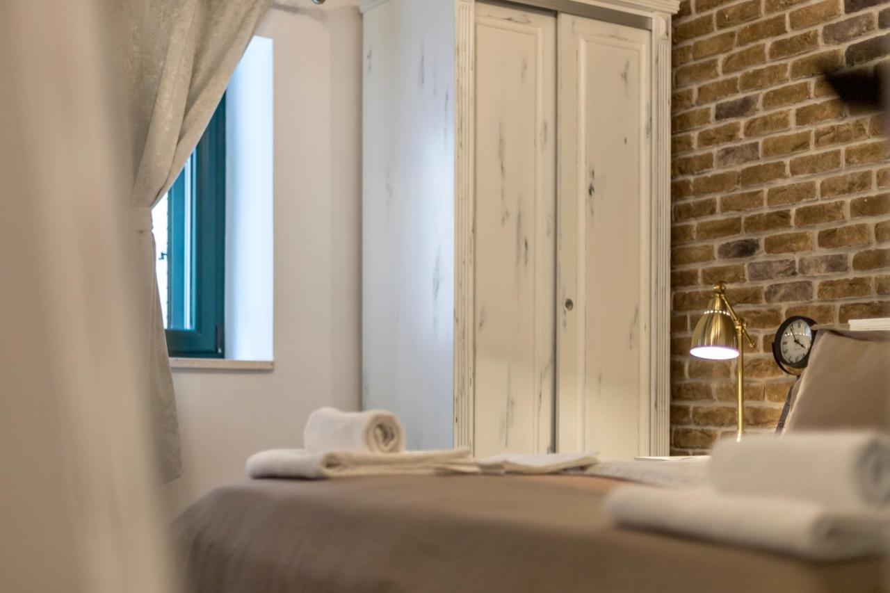 Studio Apartments Insula Split Exterior foto